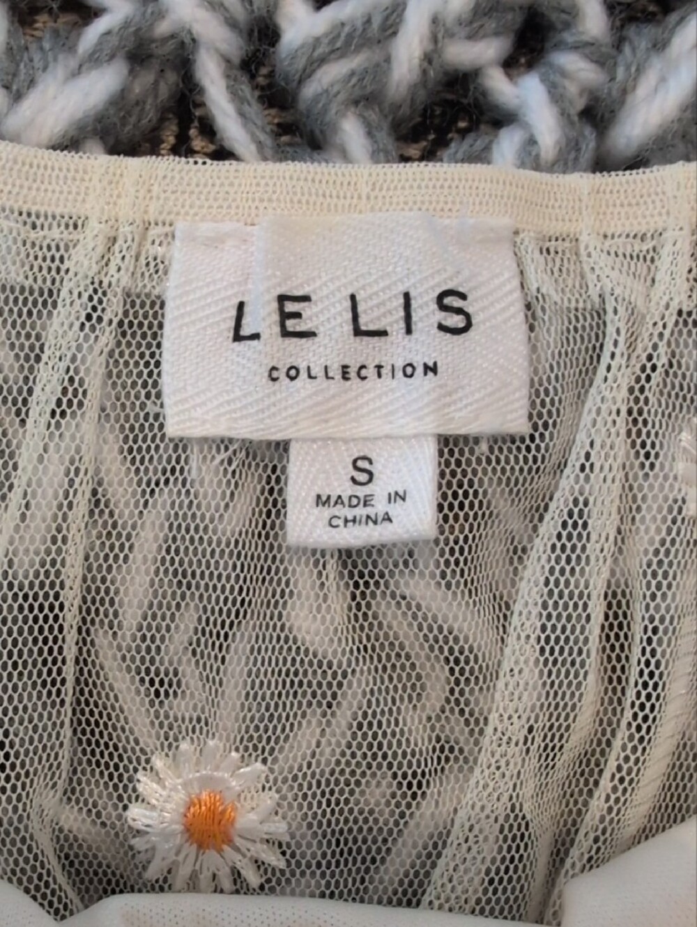 470 - Lelis Size Small Sheer Daisy Embroidered Crop Top, Cottagecore Fairycore - Picture 3 of 8